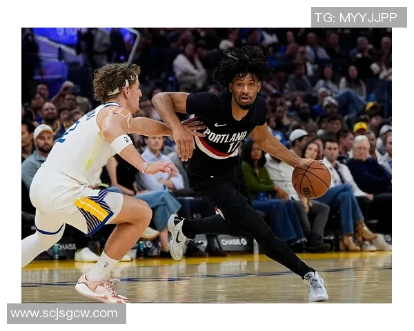 米切尔赛场爆发小插曲，裁判如何处理？